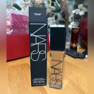 NARS - Natural Radiant Longwear Foundation ~ Medium-Deep 1 SYRACUSE, BNIB 1oz